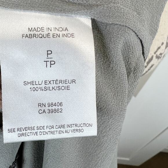 Theory Baji S Metal Droplets Grey Silk Blouse Size Small - Picture 8 of 10